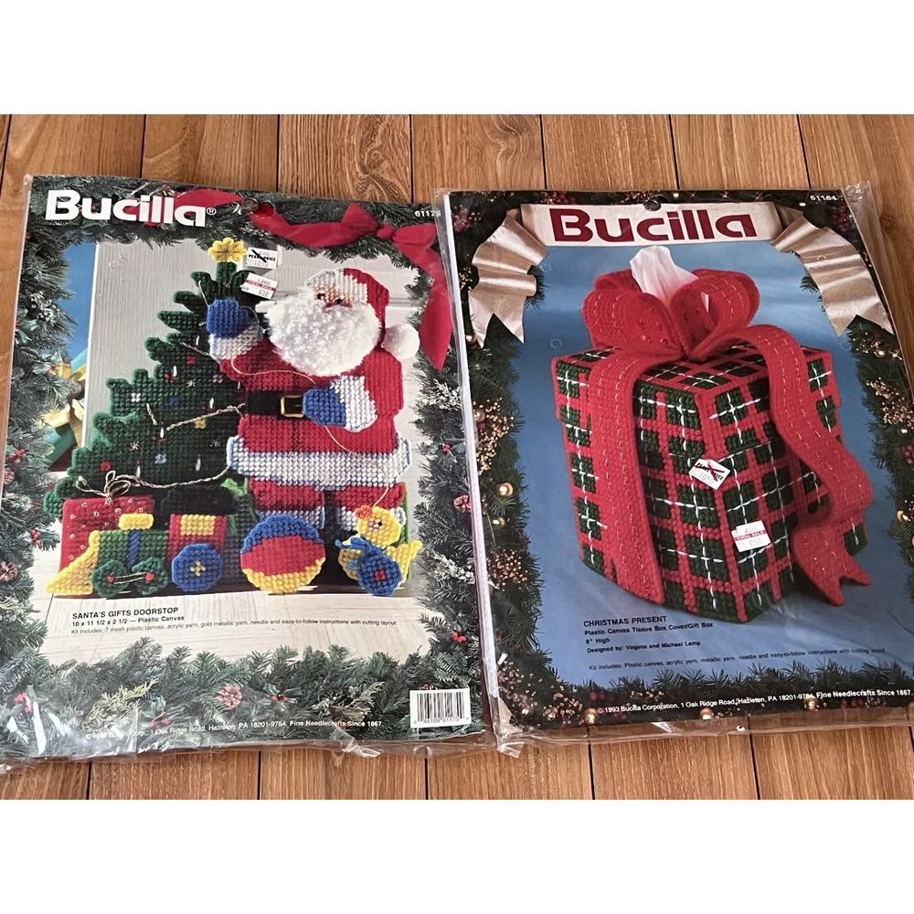 Bucilla Christmas Present Plastic Canvas Tissue Box Cover Gift Box Kit 61164 NEW